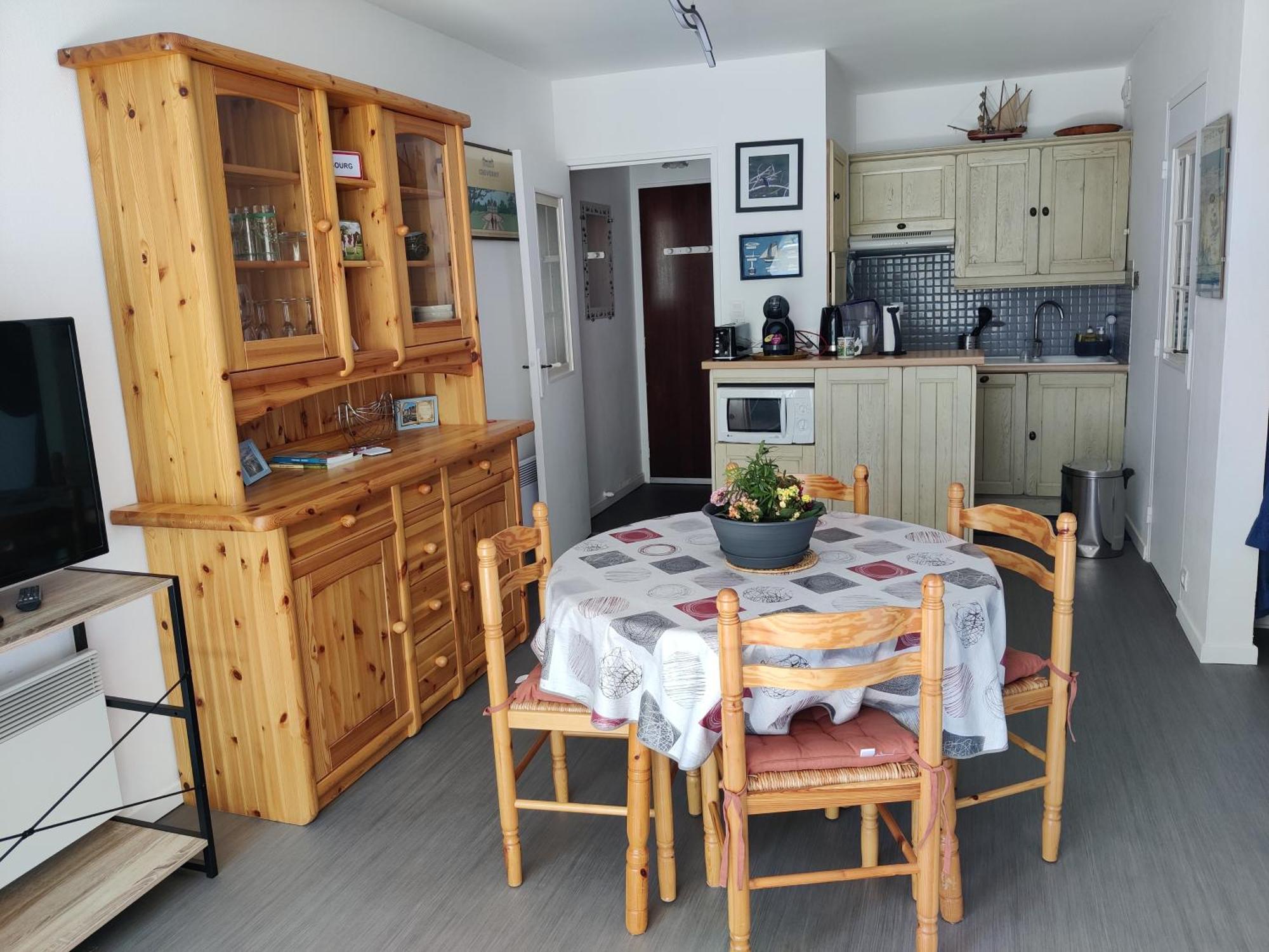 Apartment Spacieux Appartement Refait A Neuf - 4 Pers - Vue Sur L'Hippodrome *
