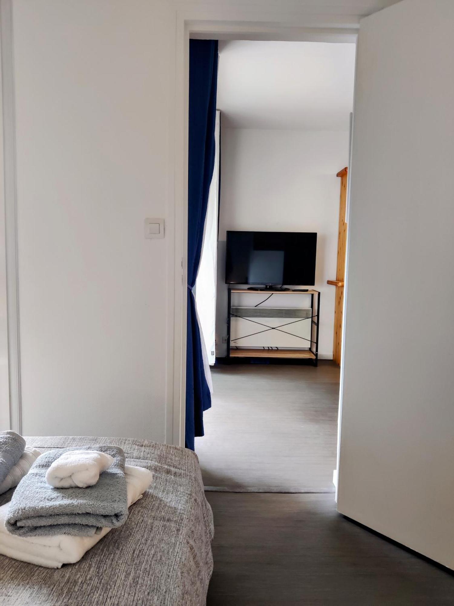 Spacieux Appartement Refait A Neuf - 4 Pers - Vue Sur L'Hippodrome