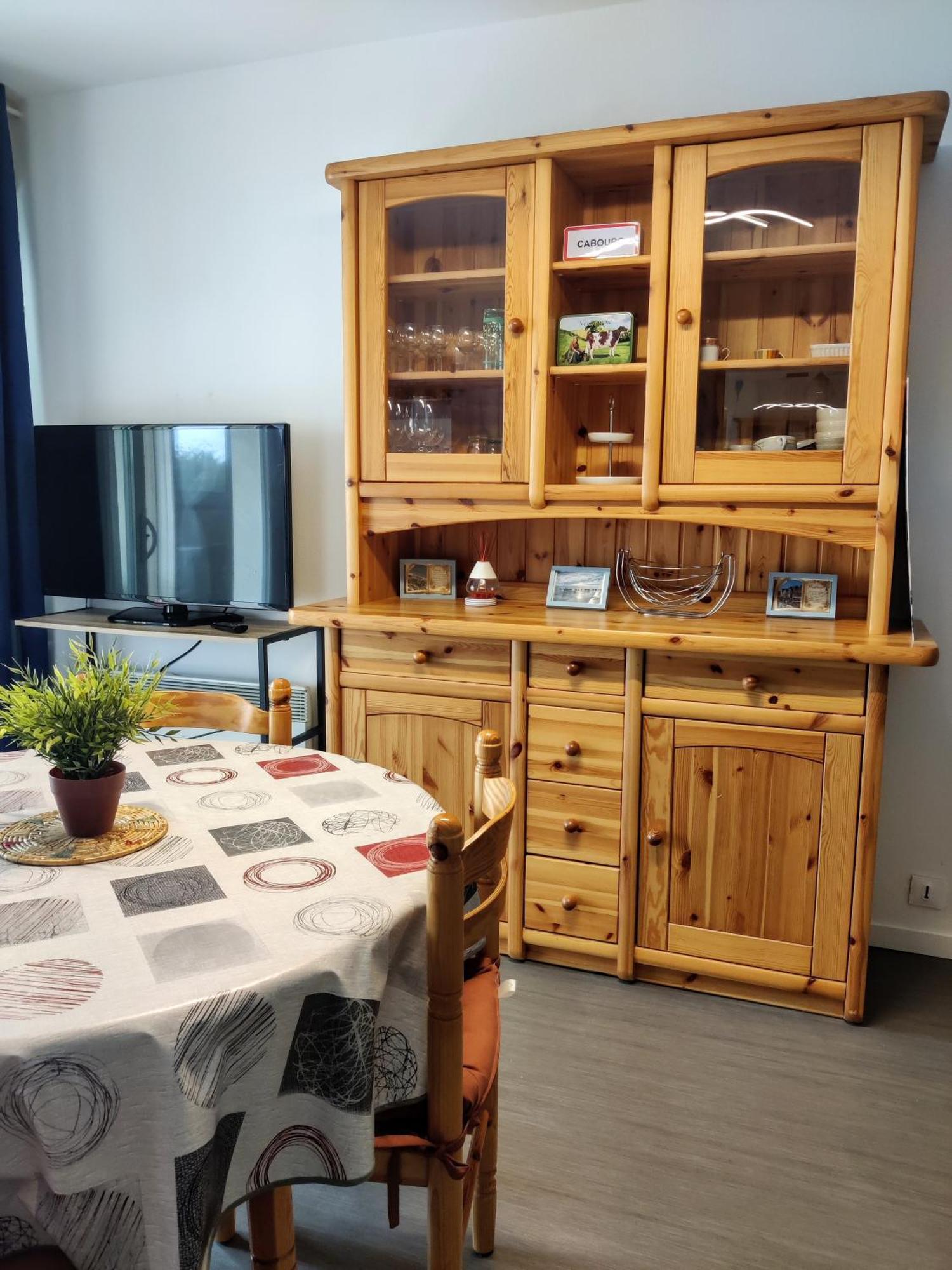 Spacieux Appartement Refait A Neuf - 4 Pers - Vue Sur L'Hippodrome